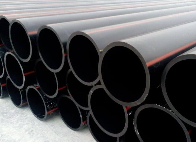  Ultra wear-resistant composite pipe