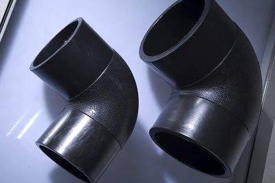  Pe pipe fitting.jpg